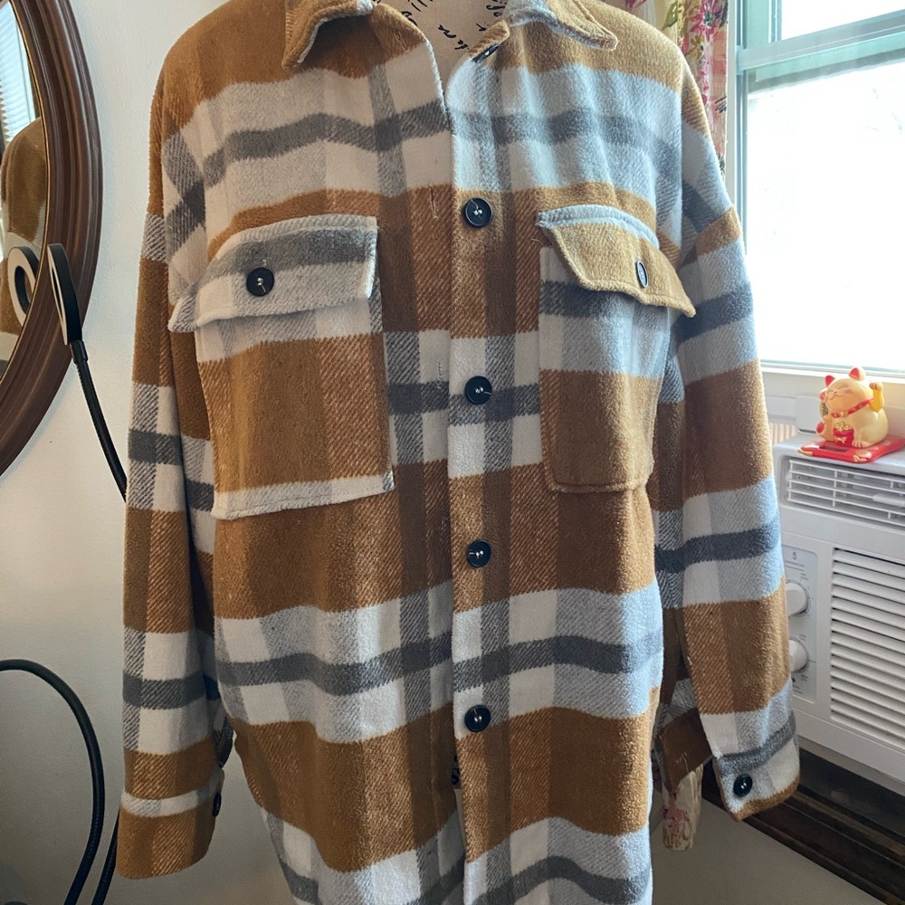 Plaid shacket - Brown and White & Gray